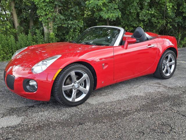 used 2007 Pontiac Solstice car, priced at $12,900
