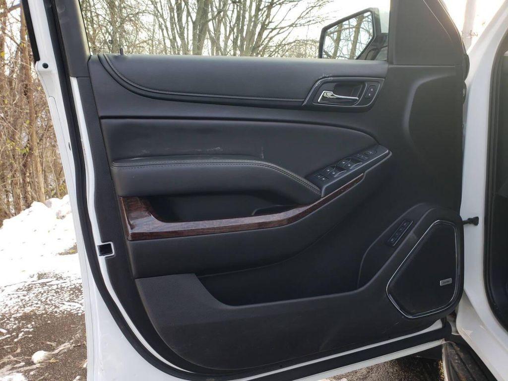 used 2017 GMC Yukon car, priced at $25,000