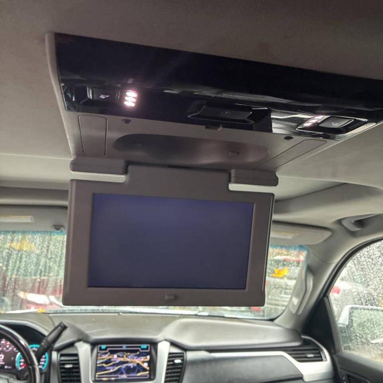 used 2017 GMC Yukon car, priced at $25,900