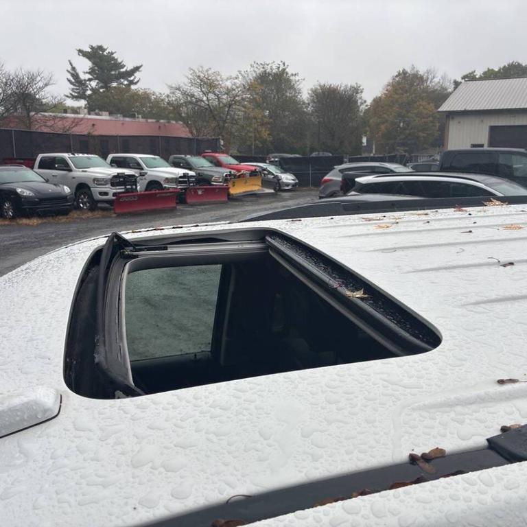 used 2017 GMC Yukon car, priced at $25,900