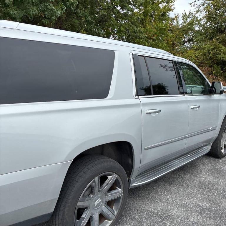 used 2016 Cadillac Escalade ESV car, priced at $30,990