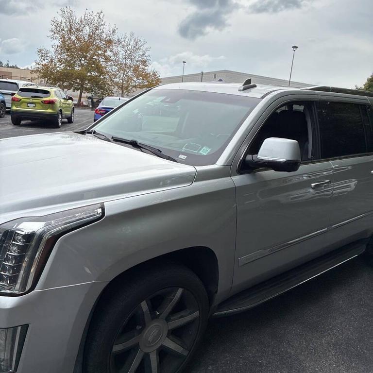 used 2016 Cadillac Escalade ESV car, priced at $30,990