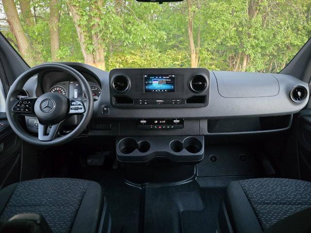 used 2020 Mercedes-Benz Sprinter 2500 car, priced at $27,500