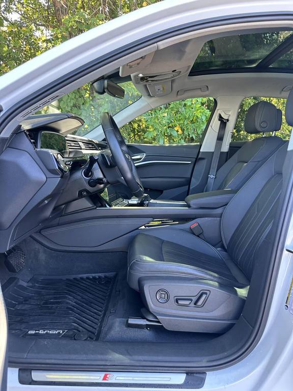 used 2022 Audi e-tron Sportback car, priced at $27,900