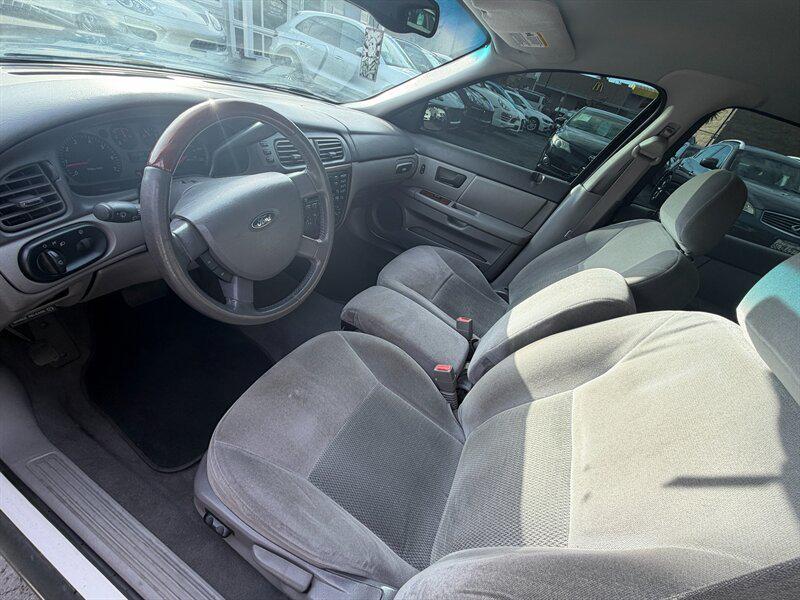 used 2005 Ford Taurus car, priced at $2,995