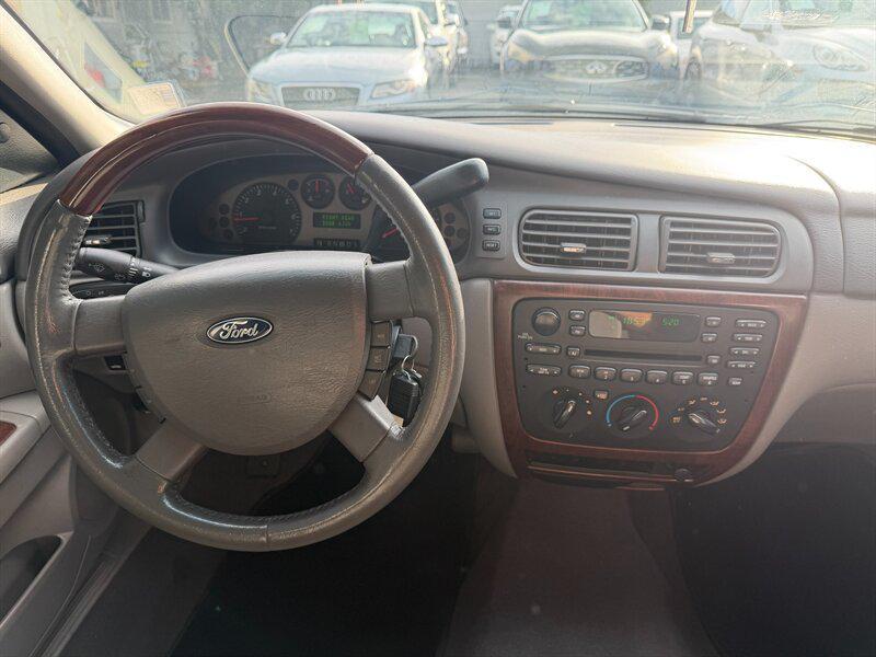 used 2005 Ford Taurus car, priced at $2,995