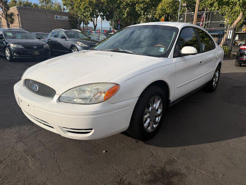 used 2005 Ford Taurus car, priced at $2,995