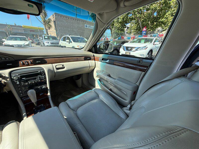 used 2000 Cadillac Seville car, priced at $4,995
