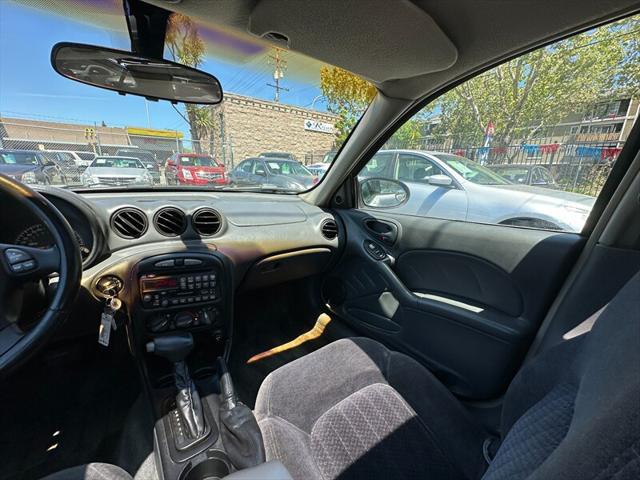 used 2002 Pontiac Grand Am car, priced at $5,995