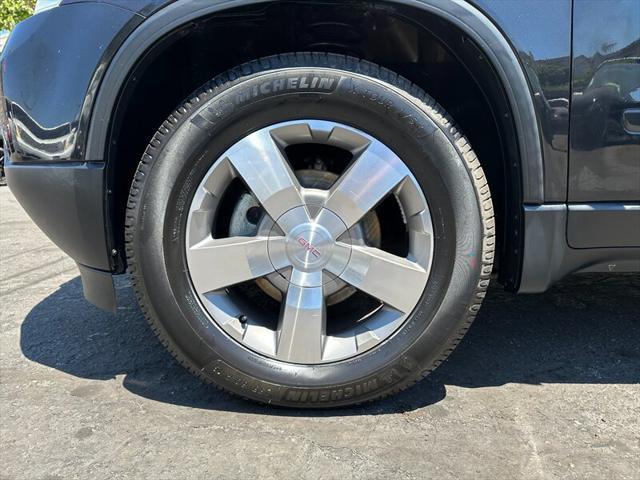 used 2011 GMC Acadia car, priced at $5,995