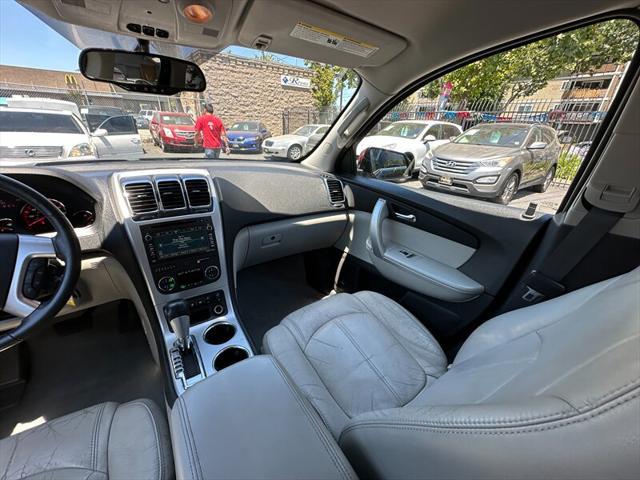 used 2011 GMC Acadia car, priced at $5,995