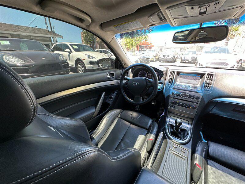 used 2011 INFINITI G37 car, priced at $10,995