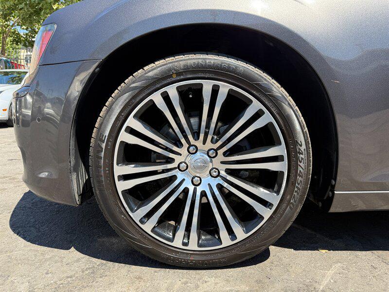 used 2013 Chrysler 300 car, priced at $6,500