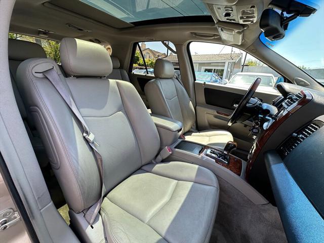 used 2006 Cadillac SRX car, priced at $7,995