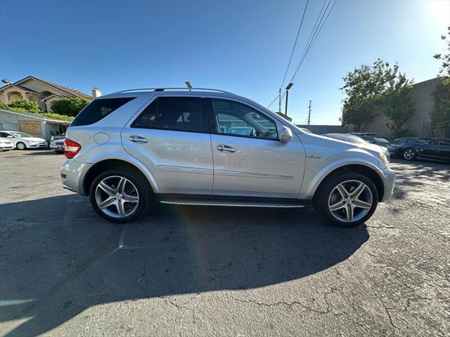 used 2009 Mercedes-Benz M-Class car, priced at $10,995