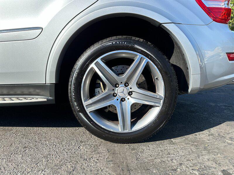 used 2009 Mercedes-Benz M-Class car, priced at $8,995