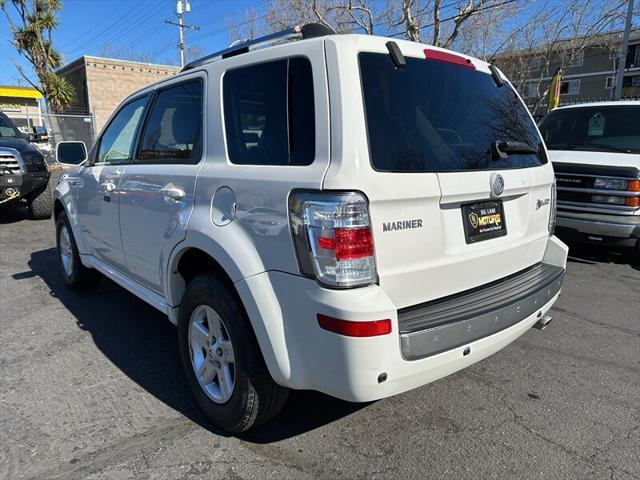 used 2009 Mercury Mariner Hybrid car, priced at $11,995
