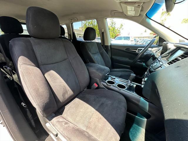 used 2016 Nissan Pathfinder car, priced at $9,995