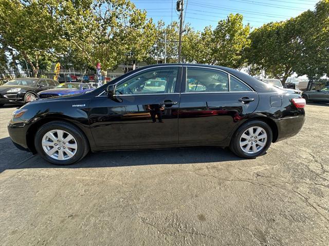 used 2007 Toyota Camry Hybrid car, priced at $6,995