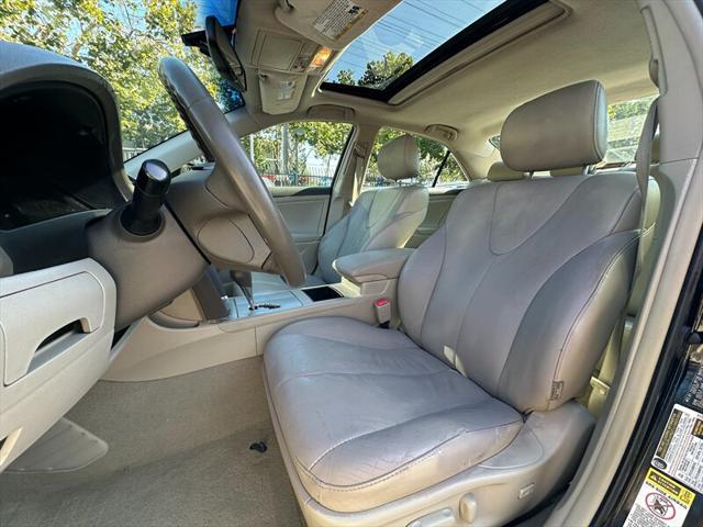 used 2007 Toyota Camry Hybrid car, priced at $6,995