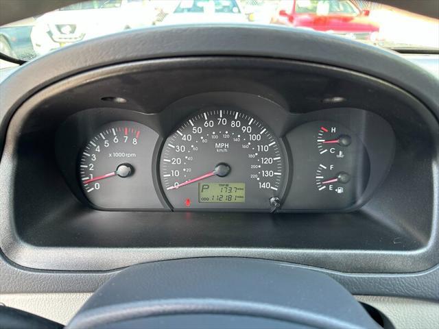 used 2006 Kia Spectra car, priced at $3,995