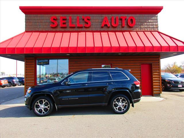 used 2018 Jeep Grand Cherokee car, priced at $19,999