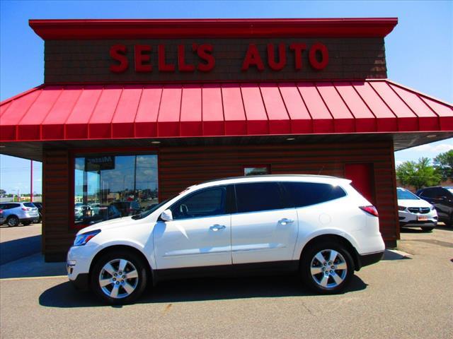 used 2015 Chevrolet Traverse car, priced at $12,999