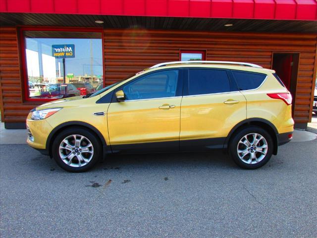 used 2014 Ford Escape car, priced at $13,999