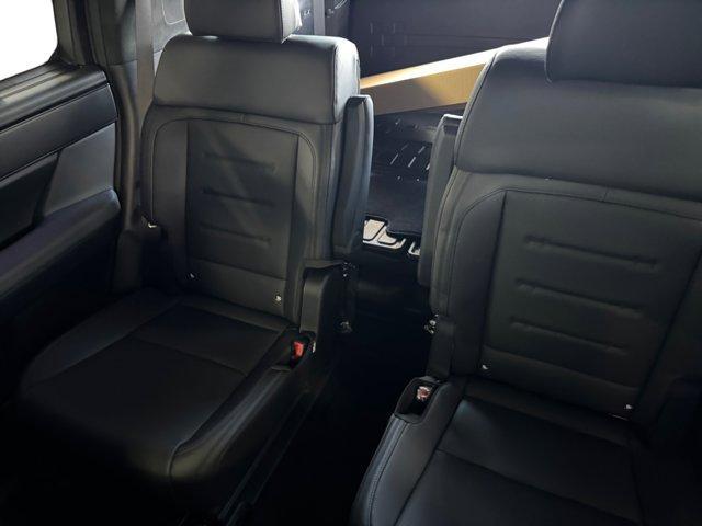 new 2025 Hyundai SANTA FE HEV car, priced at $48,155