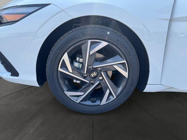 new 2025 Hyundai Elantra car, priced at $23,780