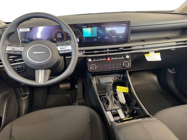 new 2025 Hyundai Tucson car, priced at $30,750
