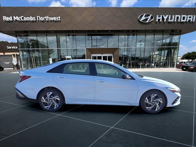 new 2025 Hyundai Elantra car, priced at $24,120