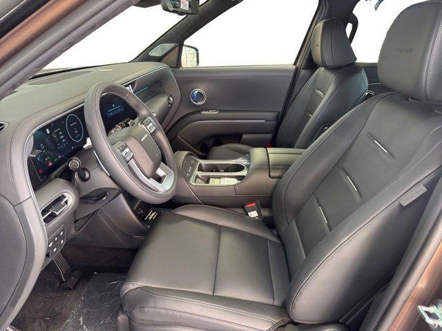 new 2026 Hyundai Palisade Hybrid car, priced at $60,670