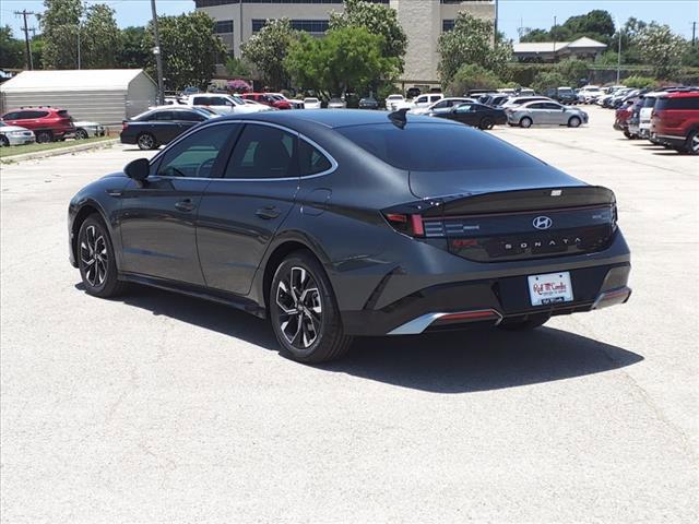 new 2024 Hyundai Sonata car, priced at $28,235