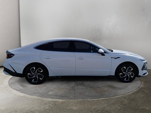 new 2026 Hyundai Sonata car, priced at $30,810