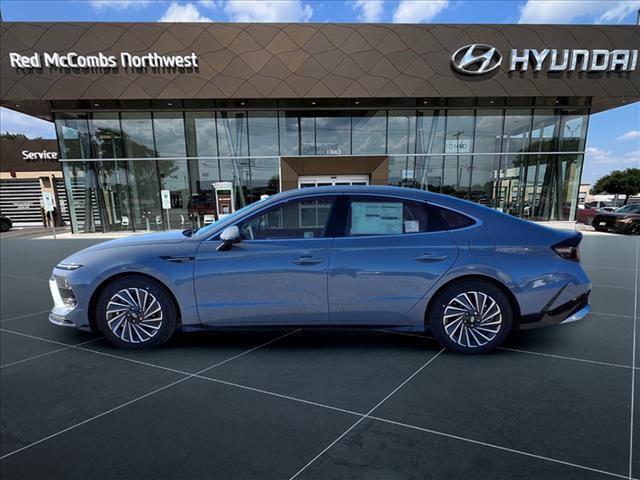 new 2025 Hyundai Sonata Hybrid car, priced at $38,310