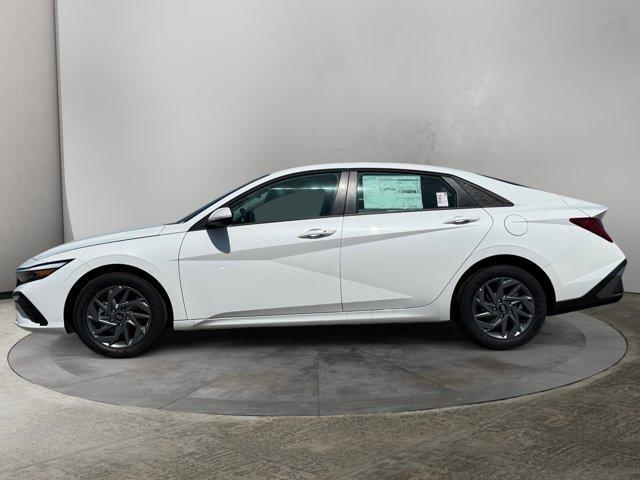new 2025 Hyundai ELANTRA HEV car, priced at $27,605