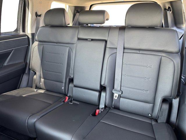 new 2025 Hyundai Santa Fe car, priced at $46,855