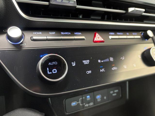new 2025 Hyundai Sonata Hybrid car, priced at $30,670