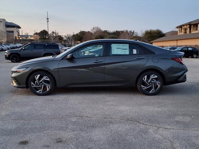 new 2025 Hyundai Elantra car, priced at $24,055