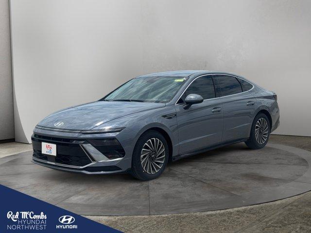 new 2025 Hyundai Sonata Hybrid car, priced at $30,670
