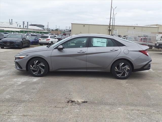 new 2024 Hyundai Elantra car, priced at $26,535