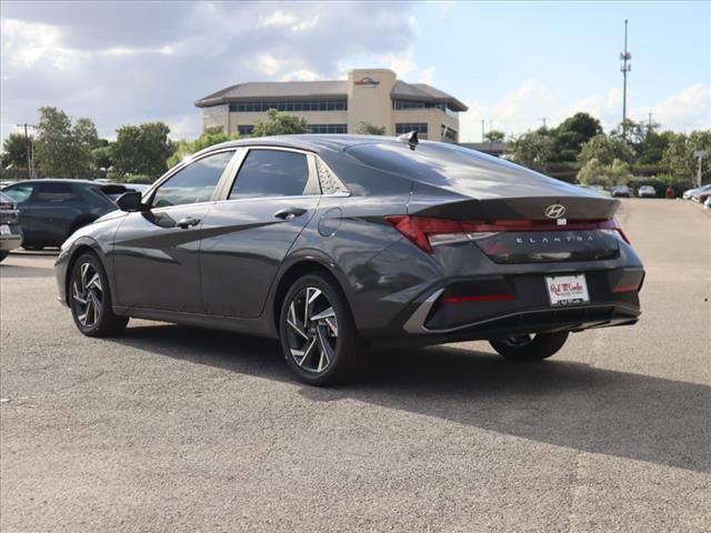 new 2024 Hyundai Elantra car