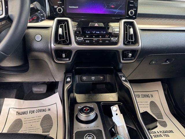 used 2022 Kia Sorento Hybrid car, priced at $25,350