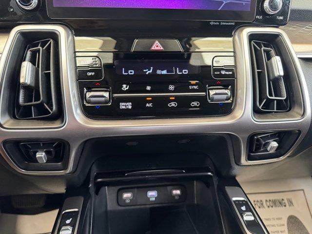 used 2022 Kia Sorento Hybrid car, priced at $25,350