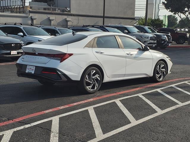 new 2024 Hyundai Elantra car, priced at $26,995