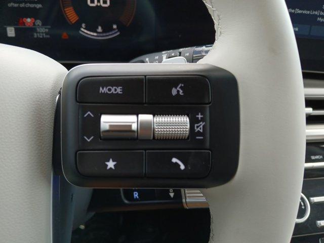 used 2025 Hyundai Santa Fe car, priced at $30,995