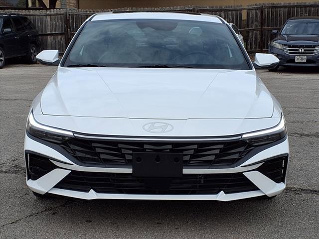 new 2025 Hyundai Elantra HEV car, priced at $31,565