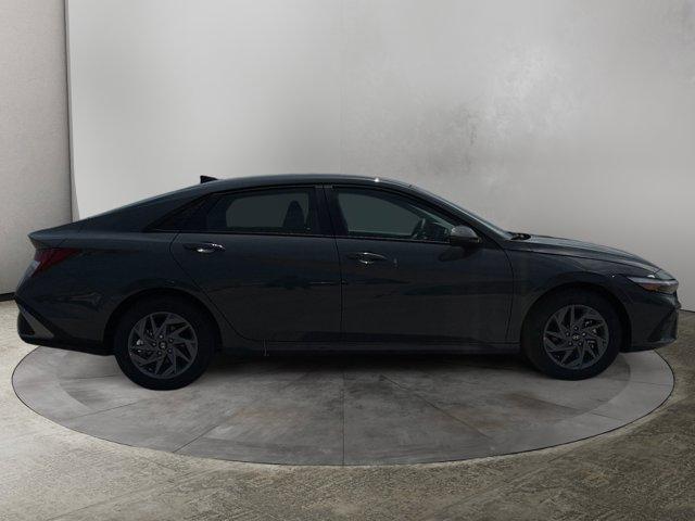 new 2025 Hyundai ELANTRA HEV car, priced at $25,210