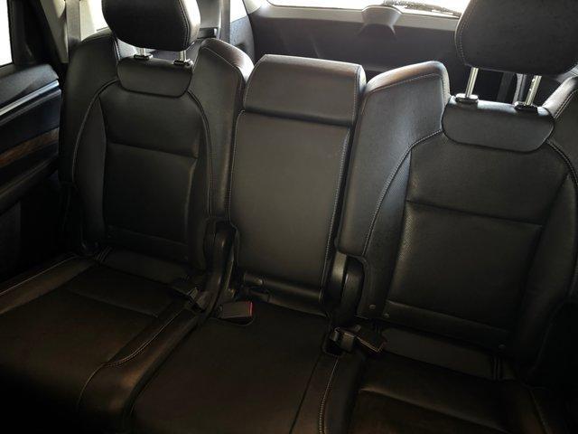used 2019 Acura MDX car, priced at $23,705